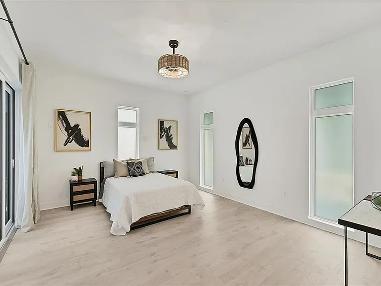 6028 Red Mangrove Ln — Photo 33