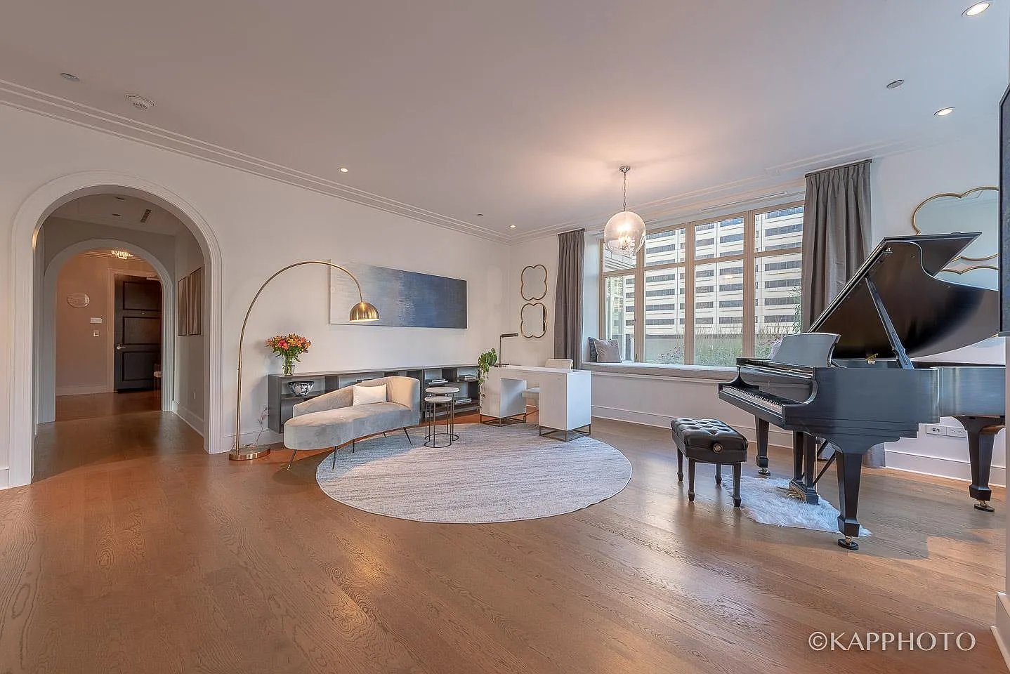 2 bed, 2.5 bath, 2366 sqft, $11,000 — Photo 4