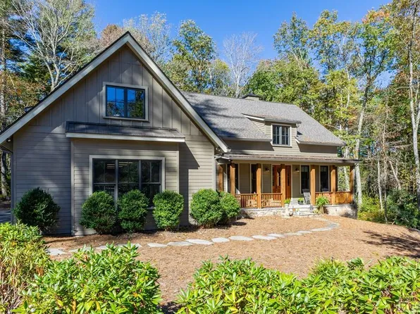 325 Divide Drive, Cashiers, NC 28717