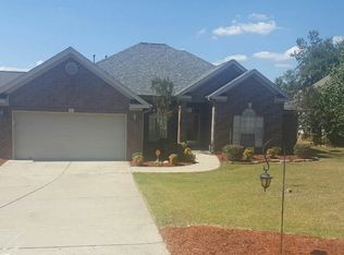 10 Woods Cv, Little Rock, AR 72210
