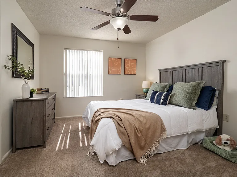 Stoneridge Apartments — Photo 21