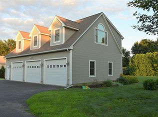 62 Dwight St, Hatfield, MA 01038