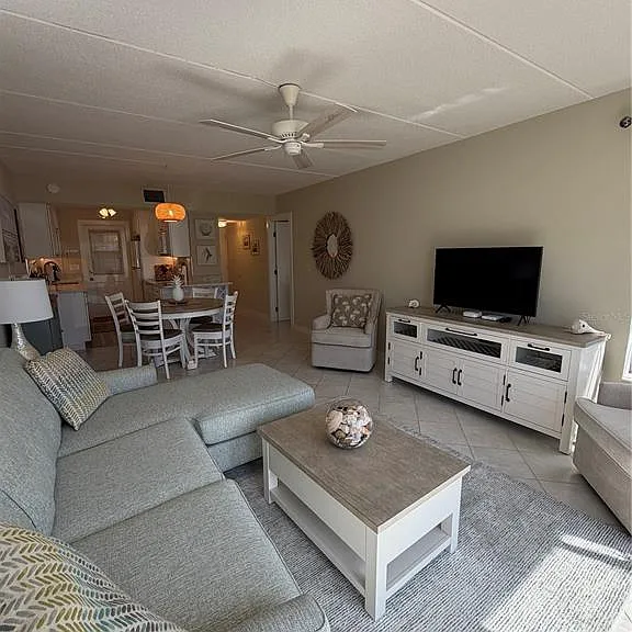 3808 Gulf Of Mexico Dr #E105 — Photo 12