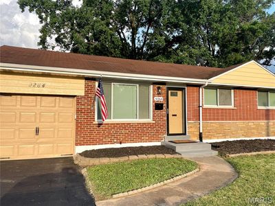 9264 Bellefontaine Rd, Saint Louis, MO, 63137