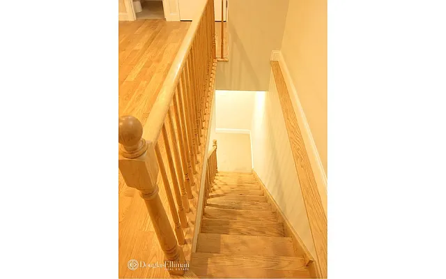 Rented by Douglas Elliman | media 14