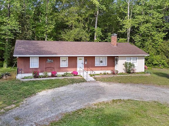 2nd image of 197 & 199 Pine Tree Rd