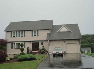 45 Alpine Estates Dr, Cranston, RI 02921