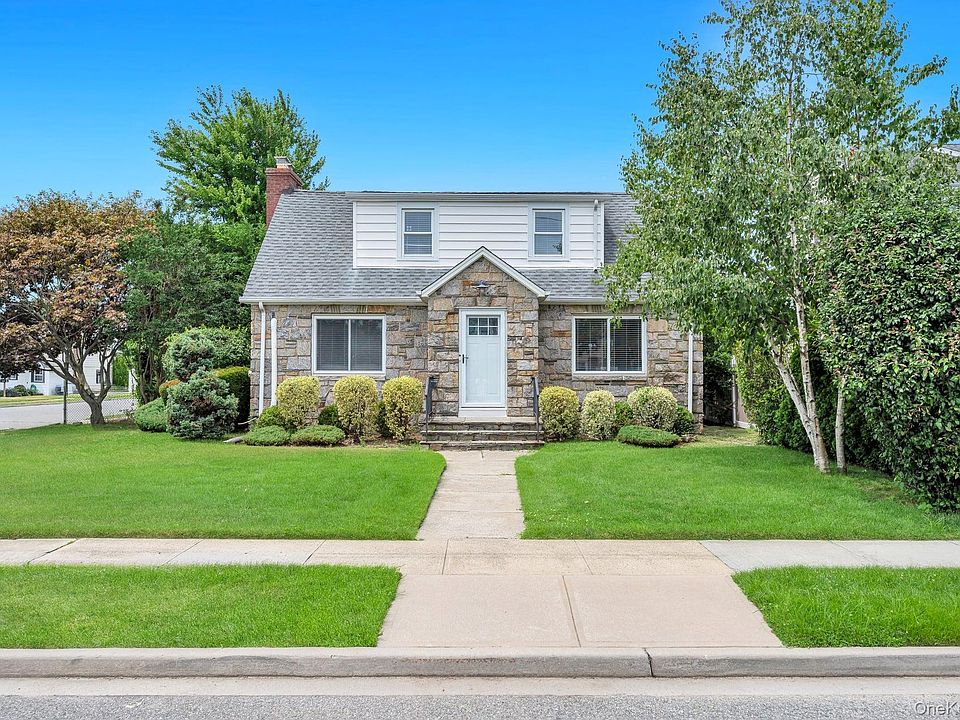 1st image of 52 Yorktown Street