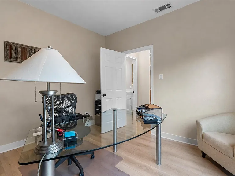 307 Hurst Creek Rd — Photo 15