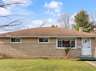 215 McClure Rd, Cheswick, PA 15024