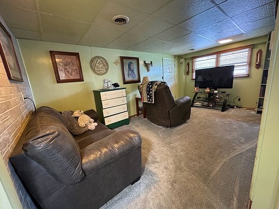 5th image of 1400 Bennett Dr