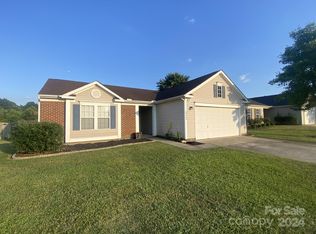 3713 Cardinal Bluff Ln, Indian Trail, NC 28079