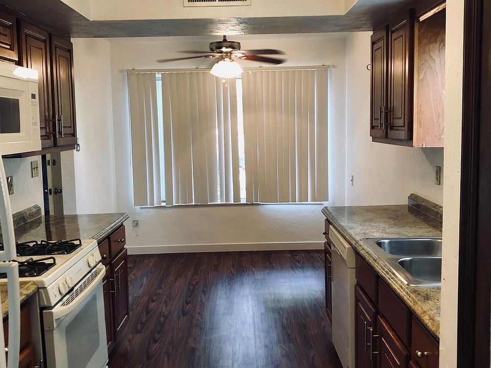 1st image of 1209 Woodgate Dr