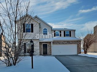 12373 Carriage Stone Dr, Fishers, IN 46037