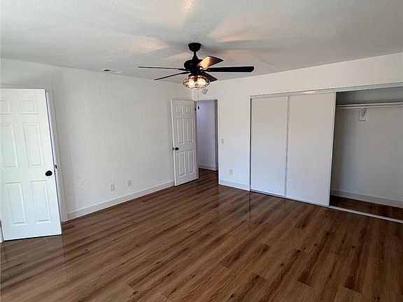 3rd image of 20585 Yucca Loma Rd