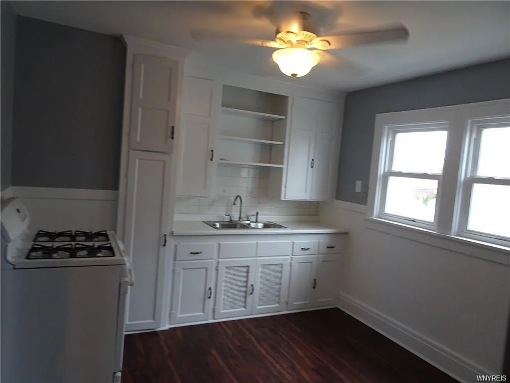 2 bed, 1050 sqft, $1,400 — Photo 4