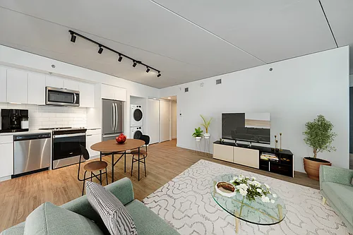 Floor plan 221