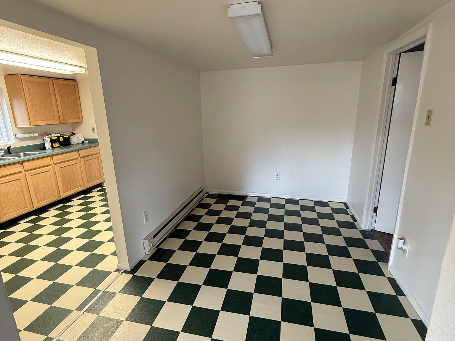 2 bed, 876 sqft, $1,500 — Photo 3
