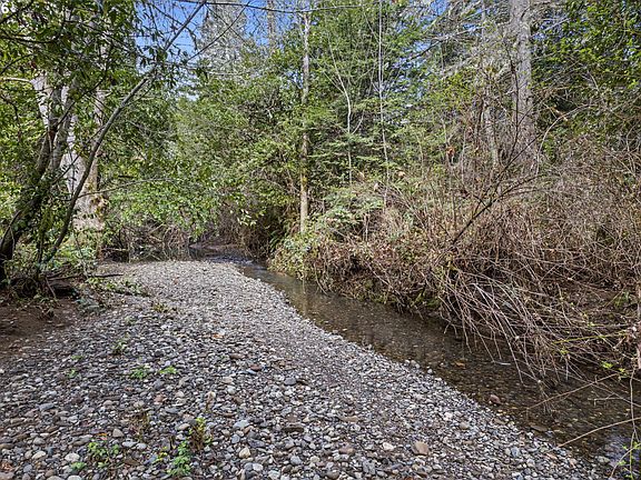 3rd image of 505 Sibold Canyon Rd