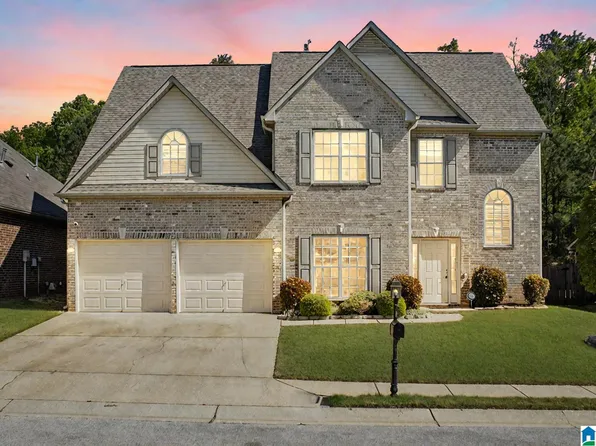 6364 Overlook Dr, Bessemer, AL 35022