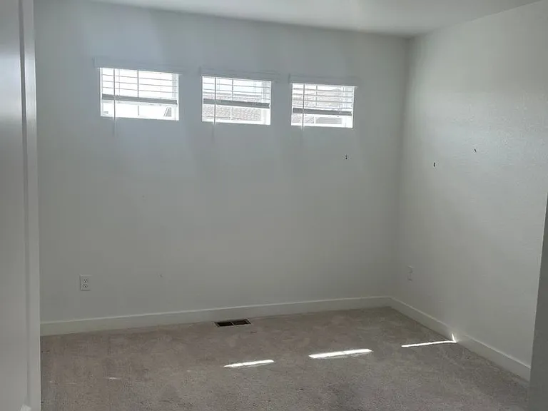 656 Netta Dr — Photo 19