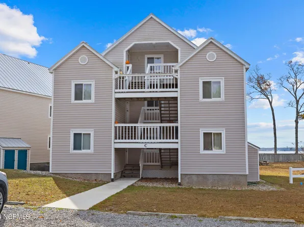 89 Country Club #C4, Minnesott Beach, NC 28510