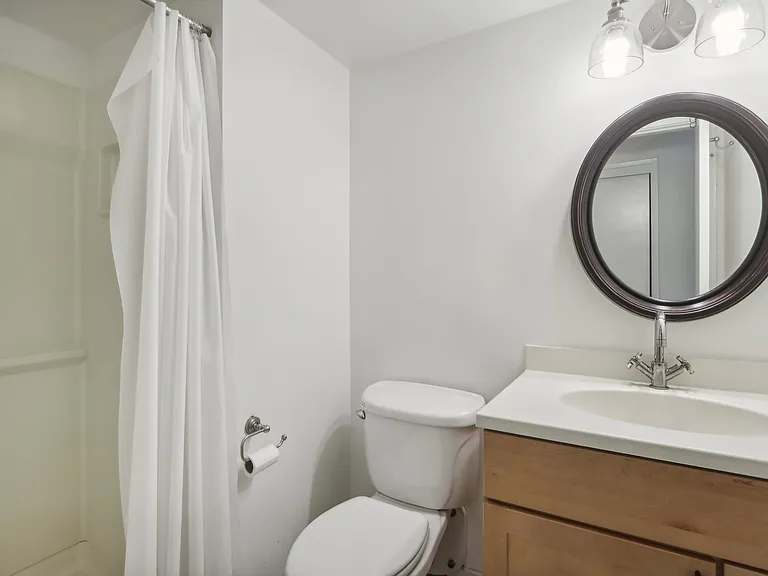 5290 Broadway Ter #102 — Photo 12