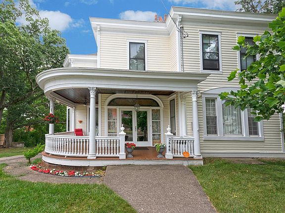 2nd image of 2646 Fenton Ave