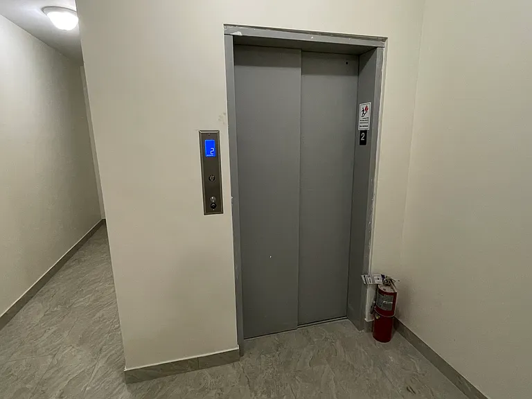 1107 Rogers Ave #2A — Photo 6