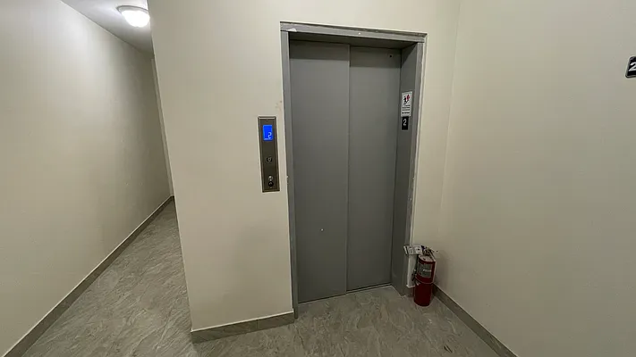 Rented by Compass | media 7