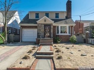 14-43 166th St, Whitestone, NY 11357
