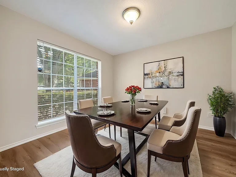 15311 Bronze Leaf Ct — Photo 8