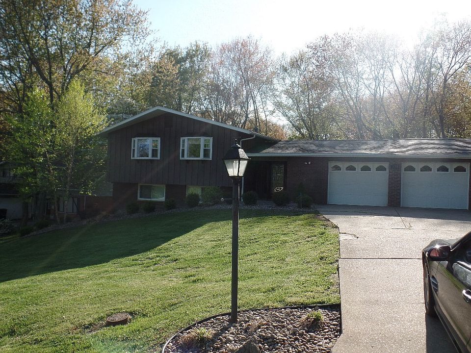 1st image of Lakewood Cir