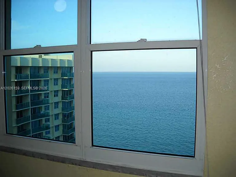 2501 S Ocean Dr #Penthouse 23 — Photo 15