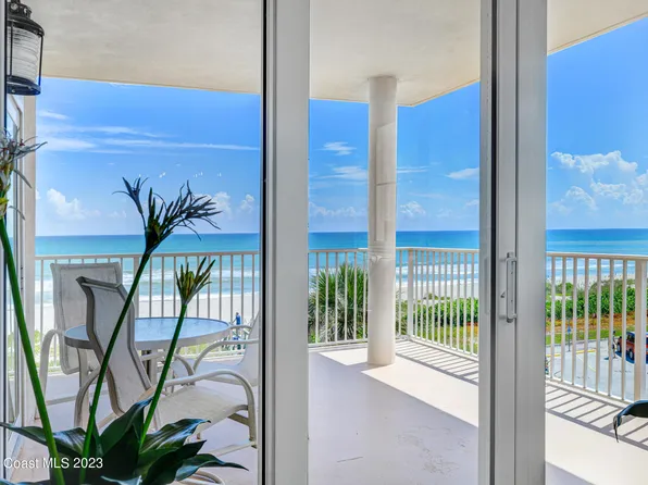 50 11th Ave APT 304, Indialantic, FL 32903