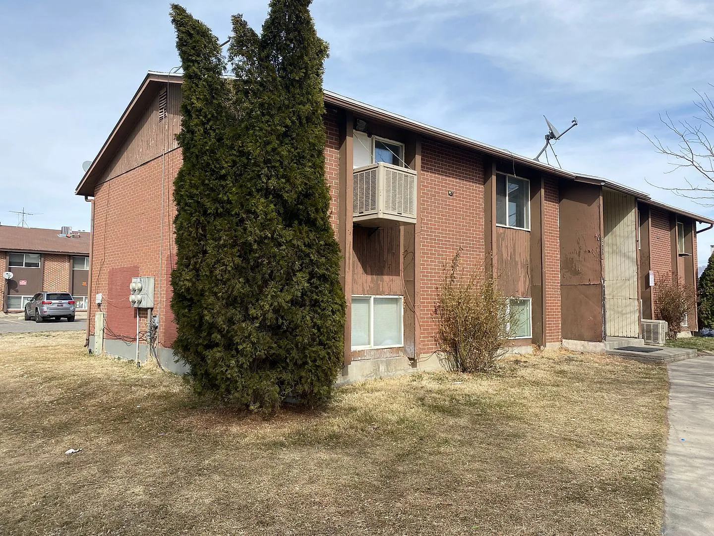 2517 S Lakecrest 4 Plex — Photo 2