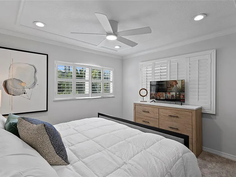 4815 W San Rafael St — Photo 33