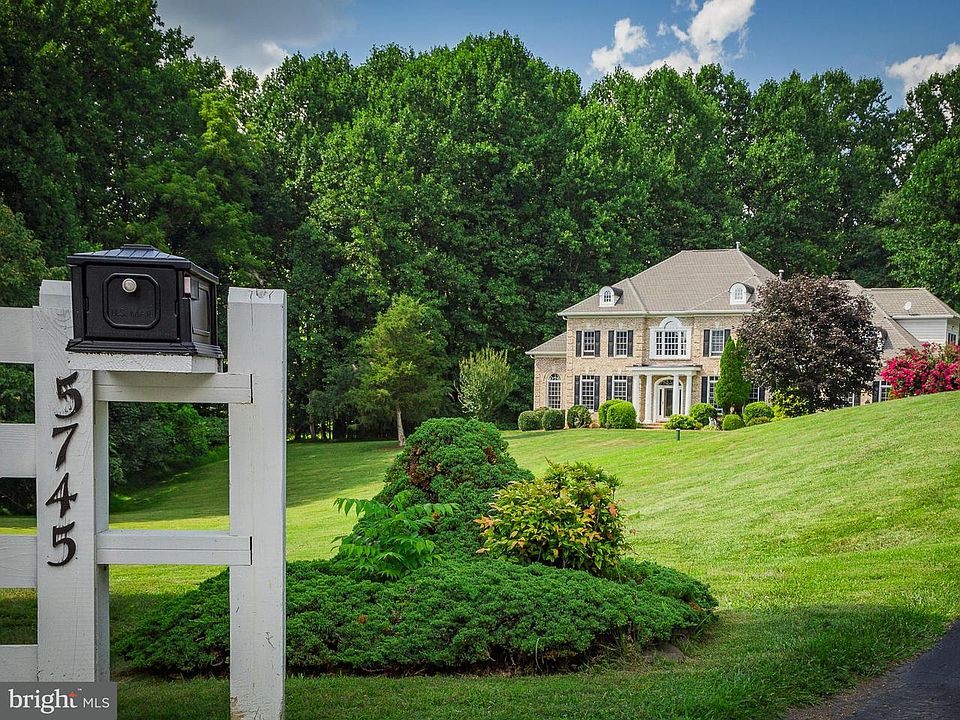 1st image of 5745 Daingerfield Way