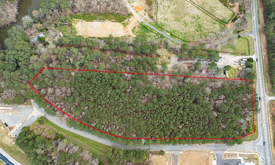 1st image of 13585 Arnold Mill Rd