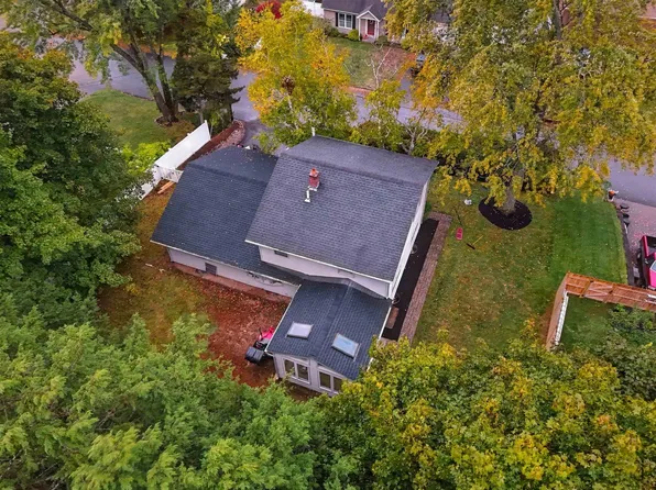 15 Meade Street, Nashua, NH 03064