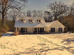 446 Thompson Ln, Lonoke, AR 72086