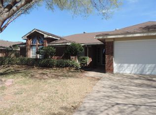 6225 Twin Oaks Dr, Abilene, TX 79606
