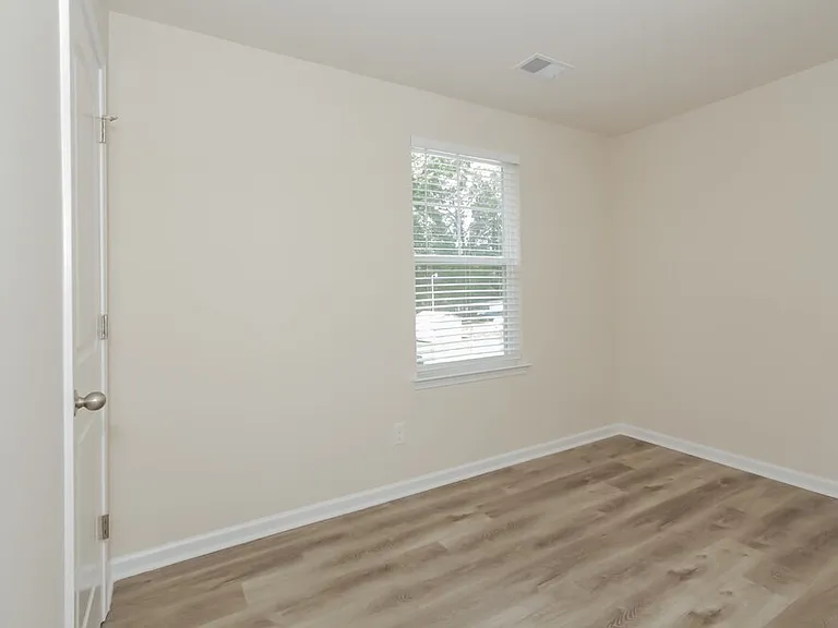 7810 Shadow Lawn Rd — Photo 17