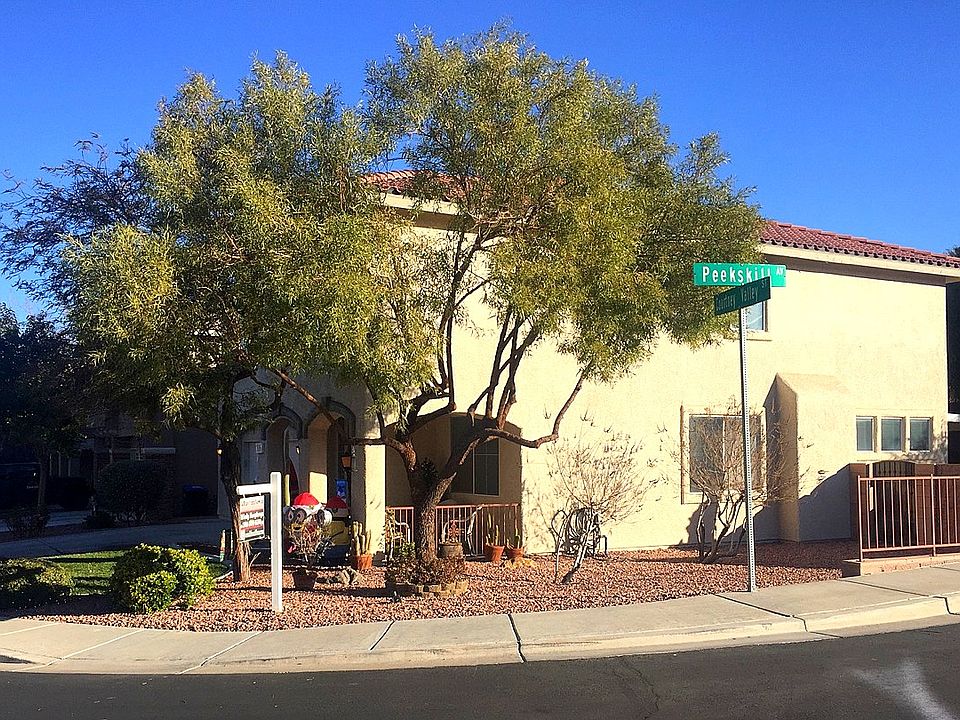 2nd image of 996 Courtney Valley St
