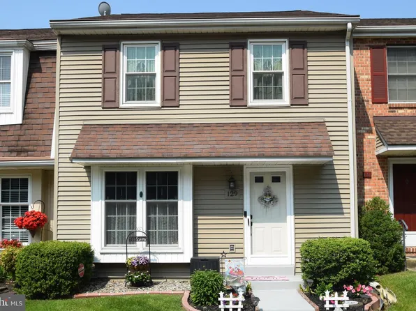 129 Woodhill Rd, Wilmington, DE 19809