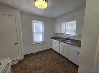 6365 Seminole Trl, Mentor, OH 44060
