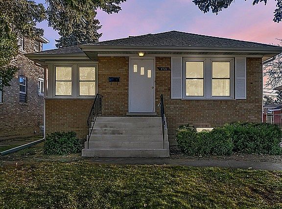 2nd image of 4521 Dubois Ave