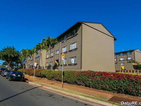 2nd image of 92-1140 Panana St APT 303