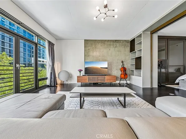 1111 S Grand Ave APT 515, Los Angeles, CA 90015