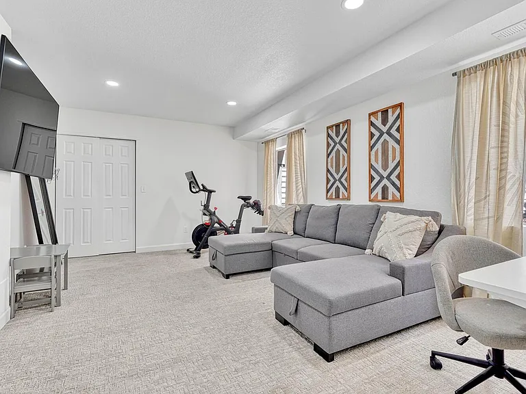 10566 Cherrybrook Cir — Photo 29